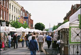 At the Main Street Festival in downtown Franklin, TN, enjoy arts and crafts, entertainment, vendors, great food & drink, and fun for the entire family in historic downtown Franklin. 