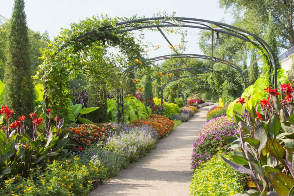 Arches, Cheekwood in Nashville offers summer activities for all ages.