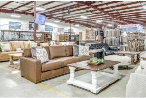 Shopping Franklin, TN store Head Springs Depot, shop dining, bedroom, outdoor, custom sofas, accessories and more.