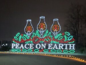 FrankTown Festival of Lights in Franklin Tennessee is the longest drive through holiday lights spectacular in Williamson County!