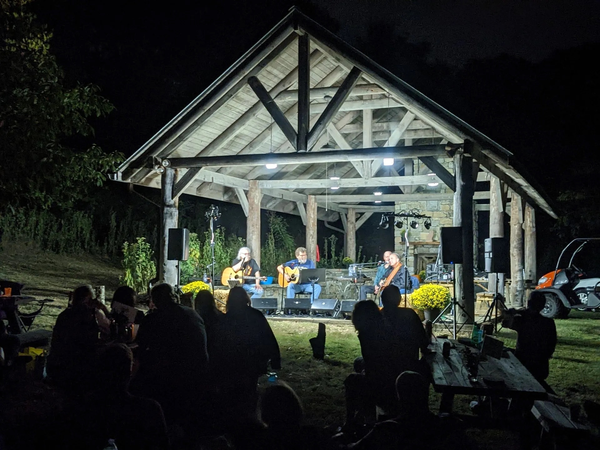 Music in the Meadow Concert Series Brenwood TN_Owl's Hill