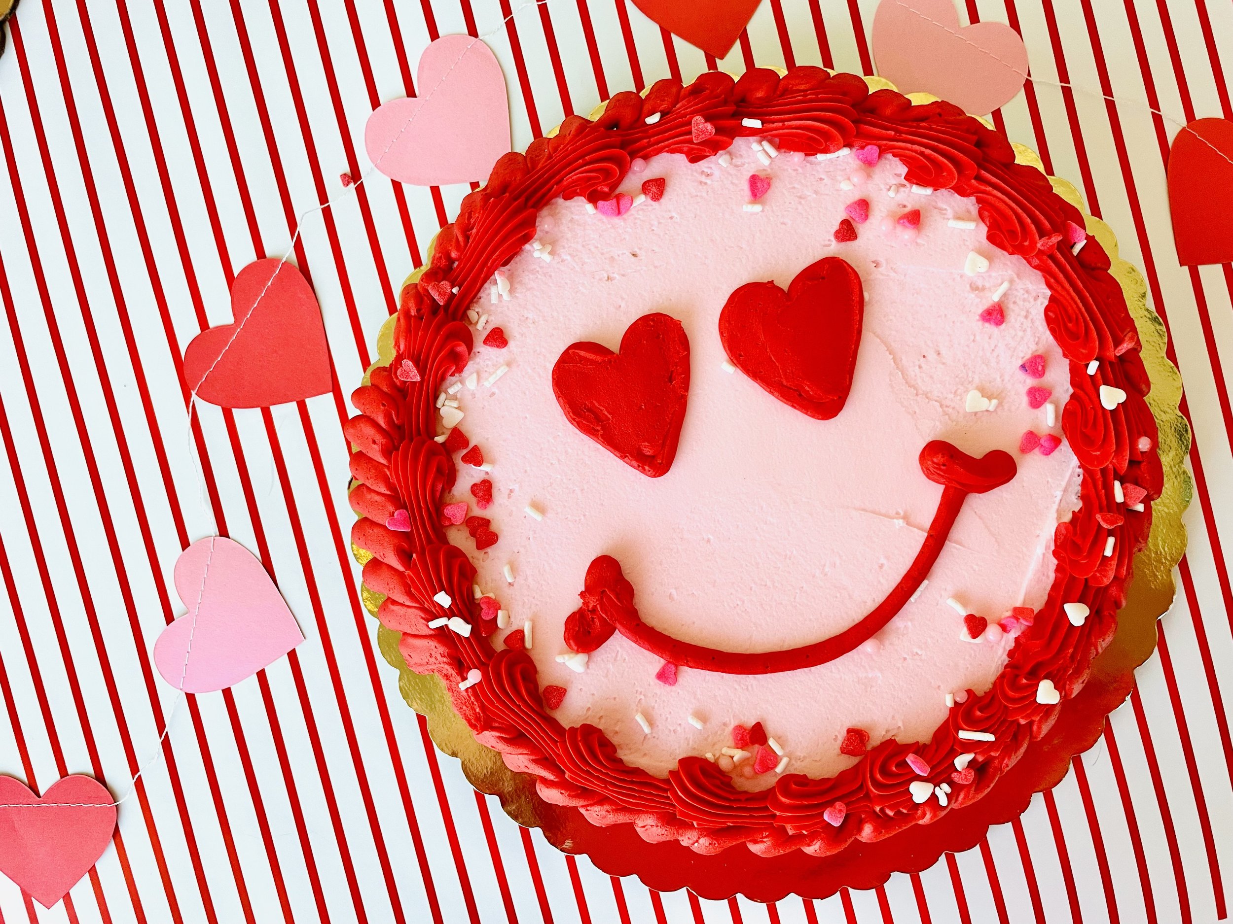 Sugar Drop Smiley Cake Valentine's Day