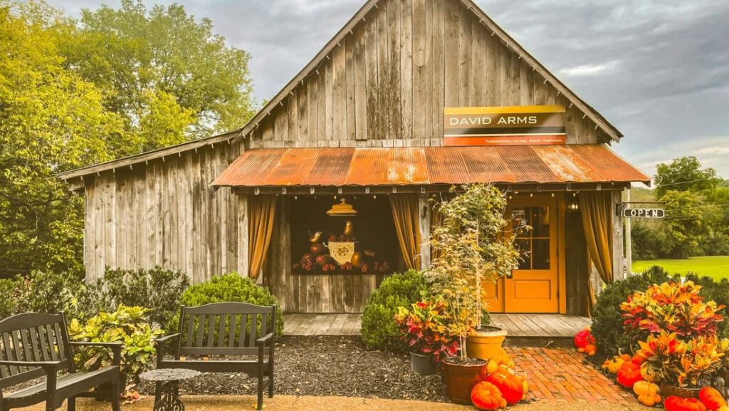 David Arms Gallery Leiper’s Fork, TN.