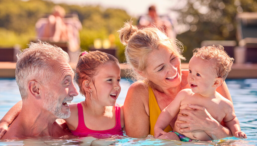 Family swimming Franklin TN