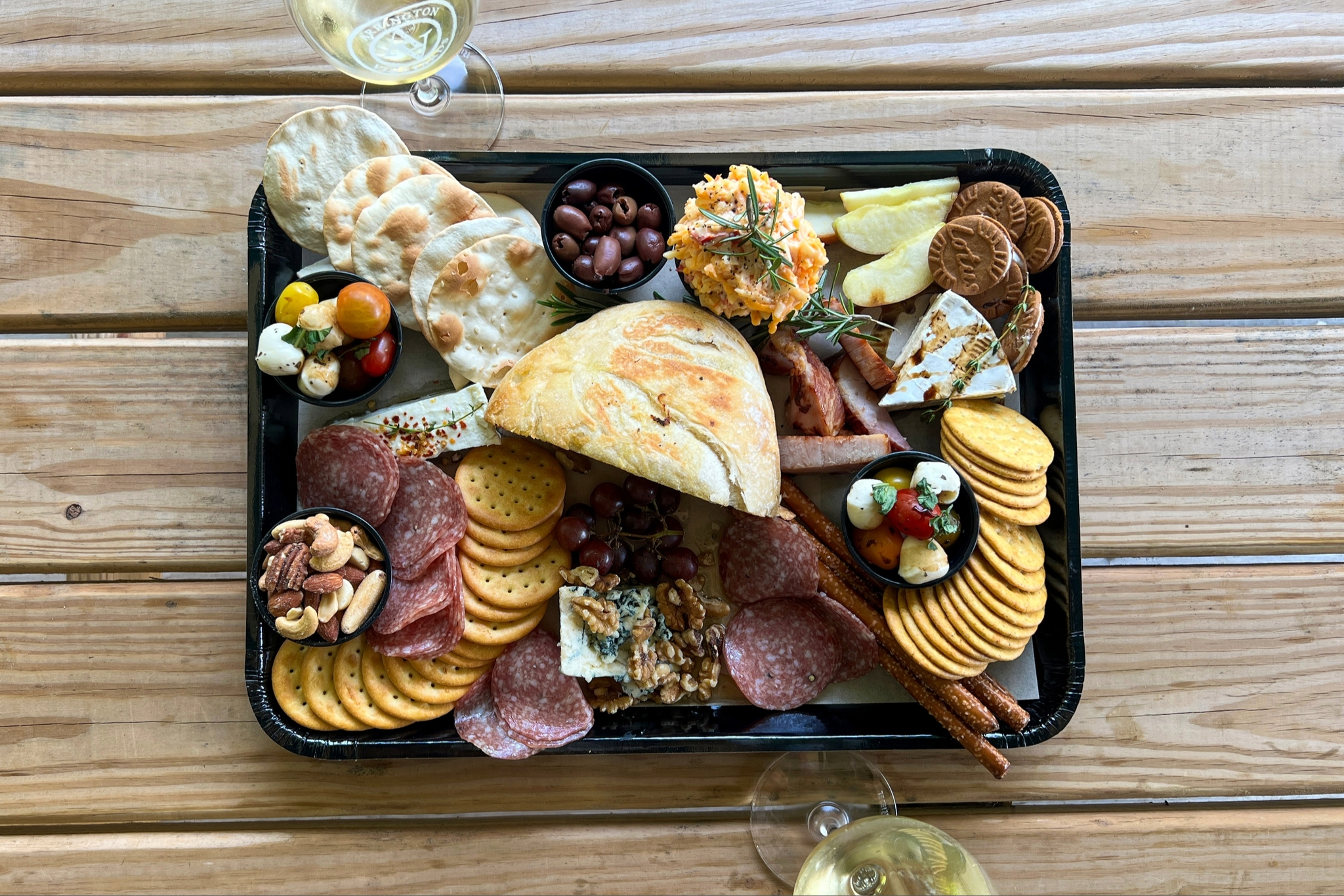 Arrington Vineyards WIne and Cheese