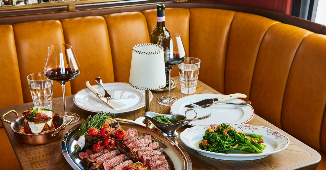 Carne Mare Nashville restaurant dining booth is a great spot for date night.