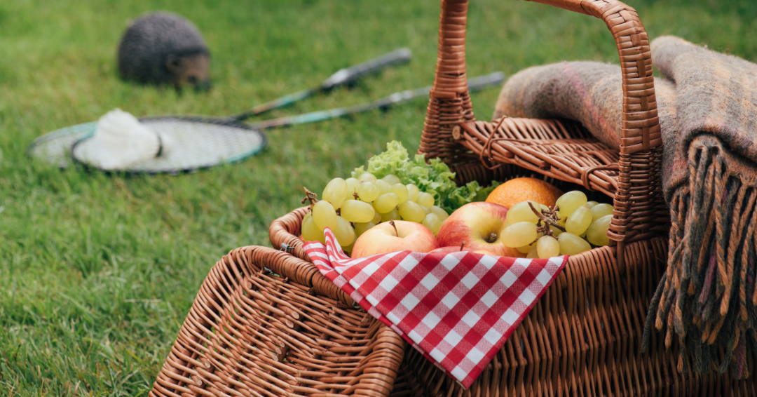 Picnic Basket with fruit for a picnic in Franklin.