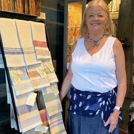 Phyllis Narus Weaving Demo at The Copper Fox Gallery in Leiper's Fork, Tennessee.