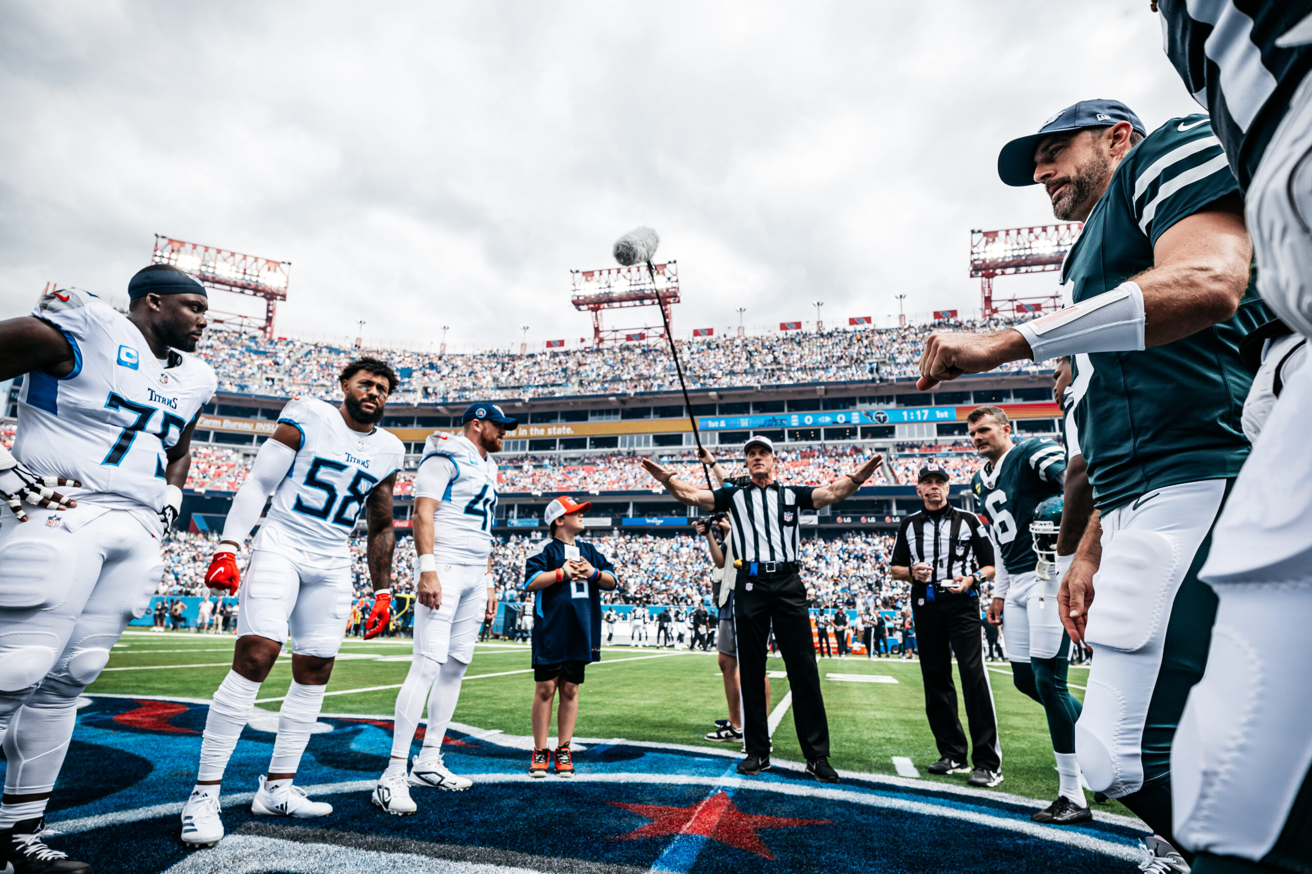 Cole-Patterson-first-winner-2024-Farm-Bureau-Insurance-of-Tennessees-annual-Tennessee-Titans-Kids-Captain-Contest_Courtesy_-Tennessee-Titans.