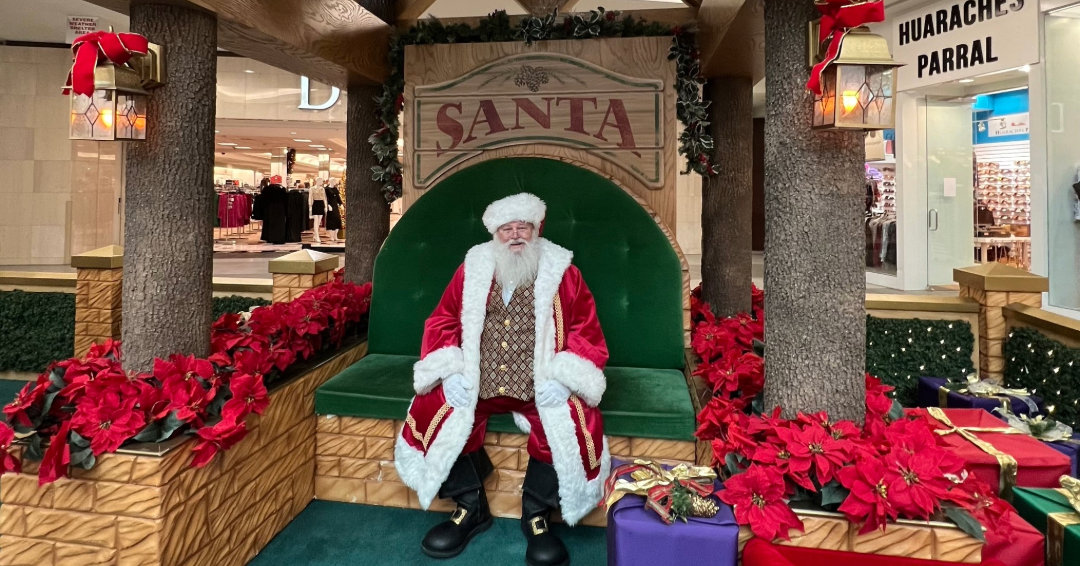 Cool Springs Galleria Santa