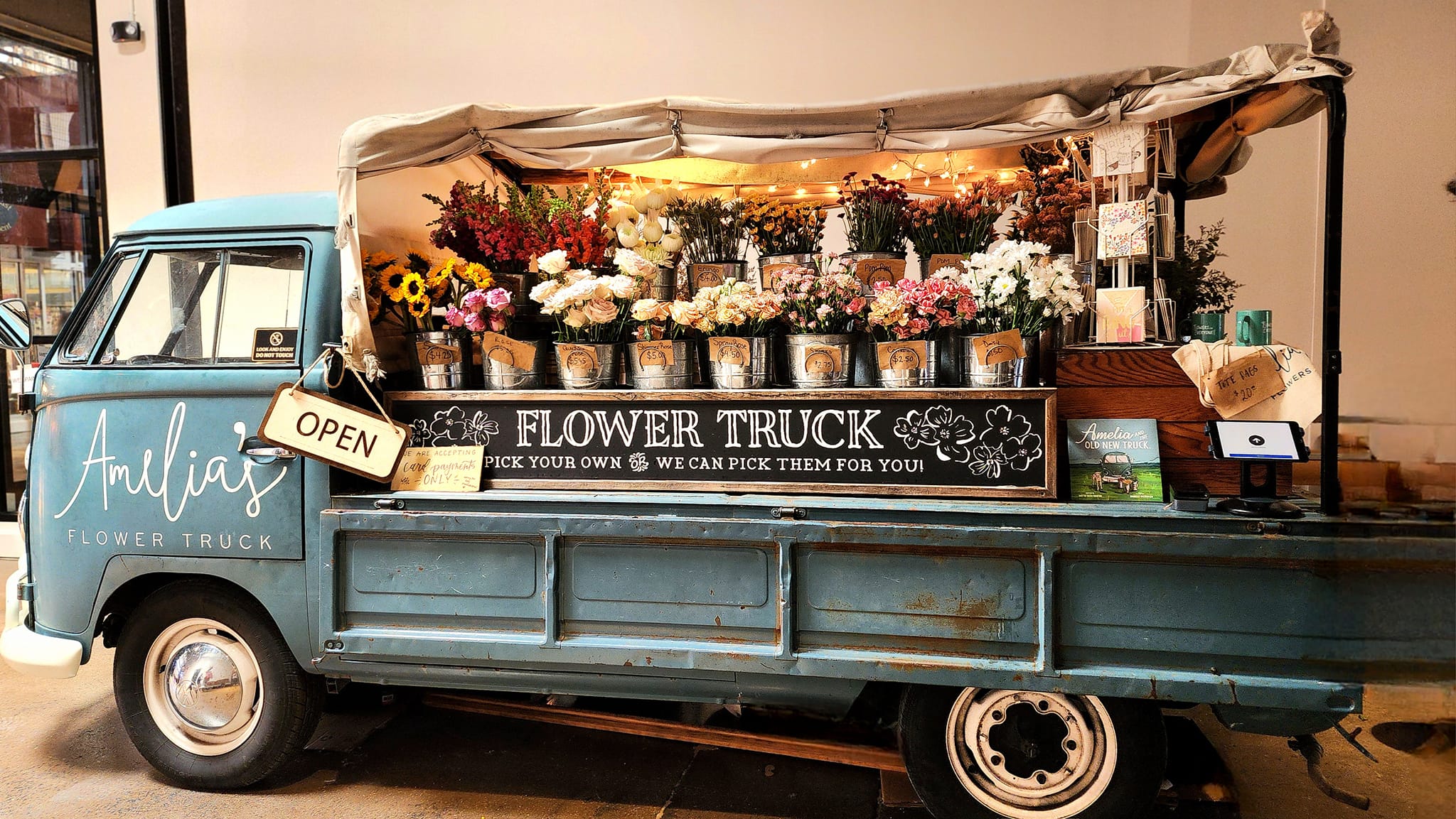 Amelias Flower Truck at The Factory at Franklin