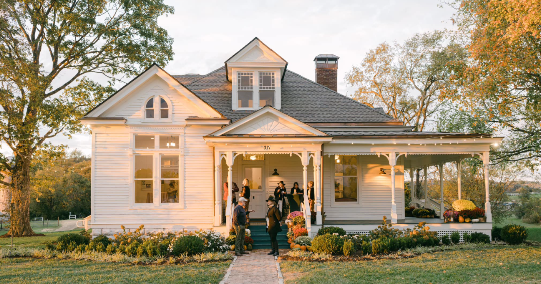 Image of Historic Hayes House in Franklin, Tennessee.