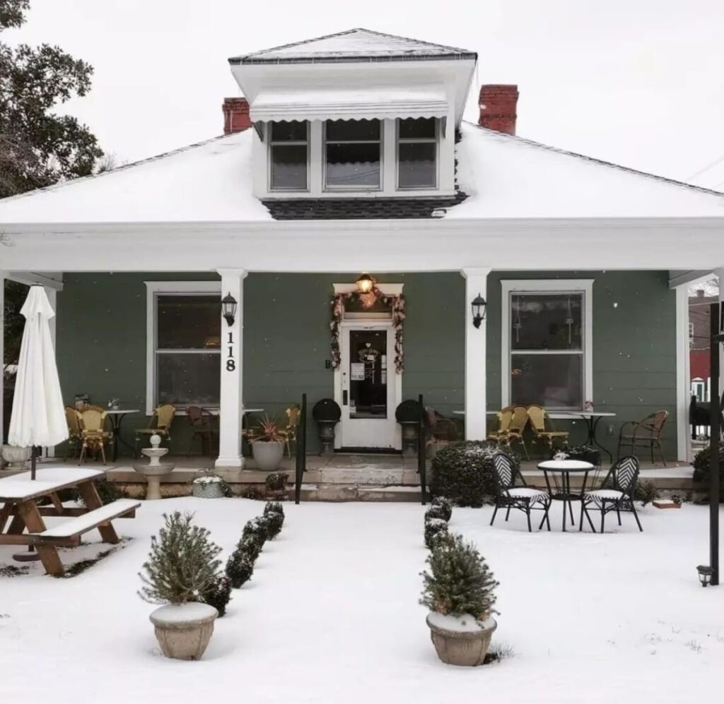 Exterior of Triple Crown Bakery, Franklin, TN, in the snow.