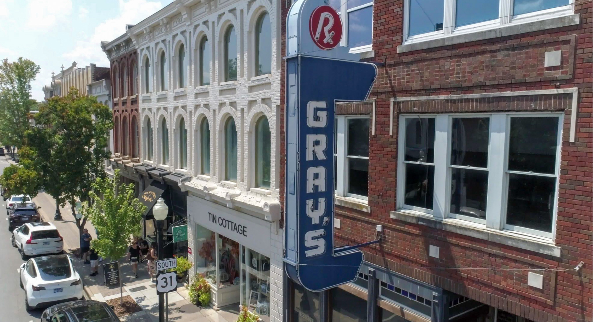 Downtown Franklin, TN_Shopping_Restaurants_Grays Sign