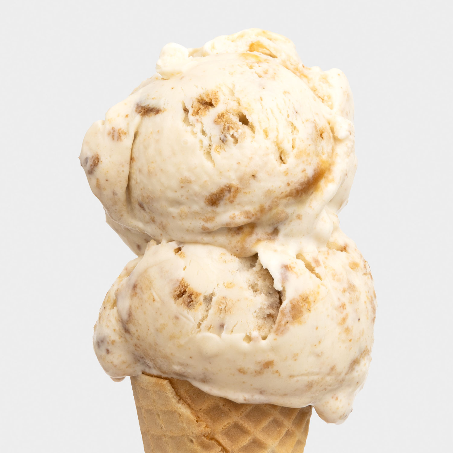 Jeni's Ice Creams Franklin, Brentwood, Nashville, TN Caramel Apple Crumble Cone.