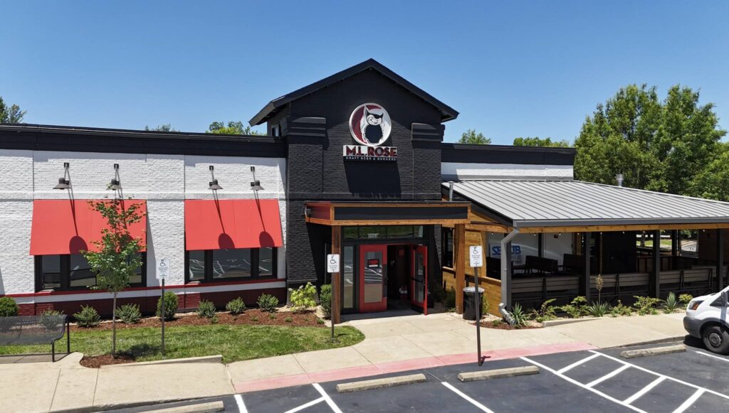 M.L.Rose Craft Beer & Burgers - Franklin