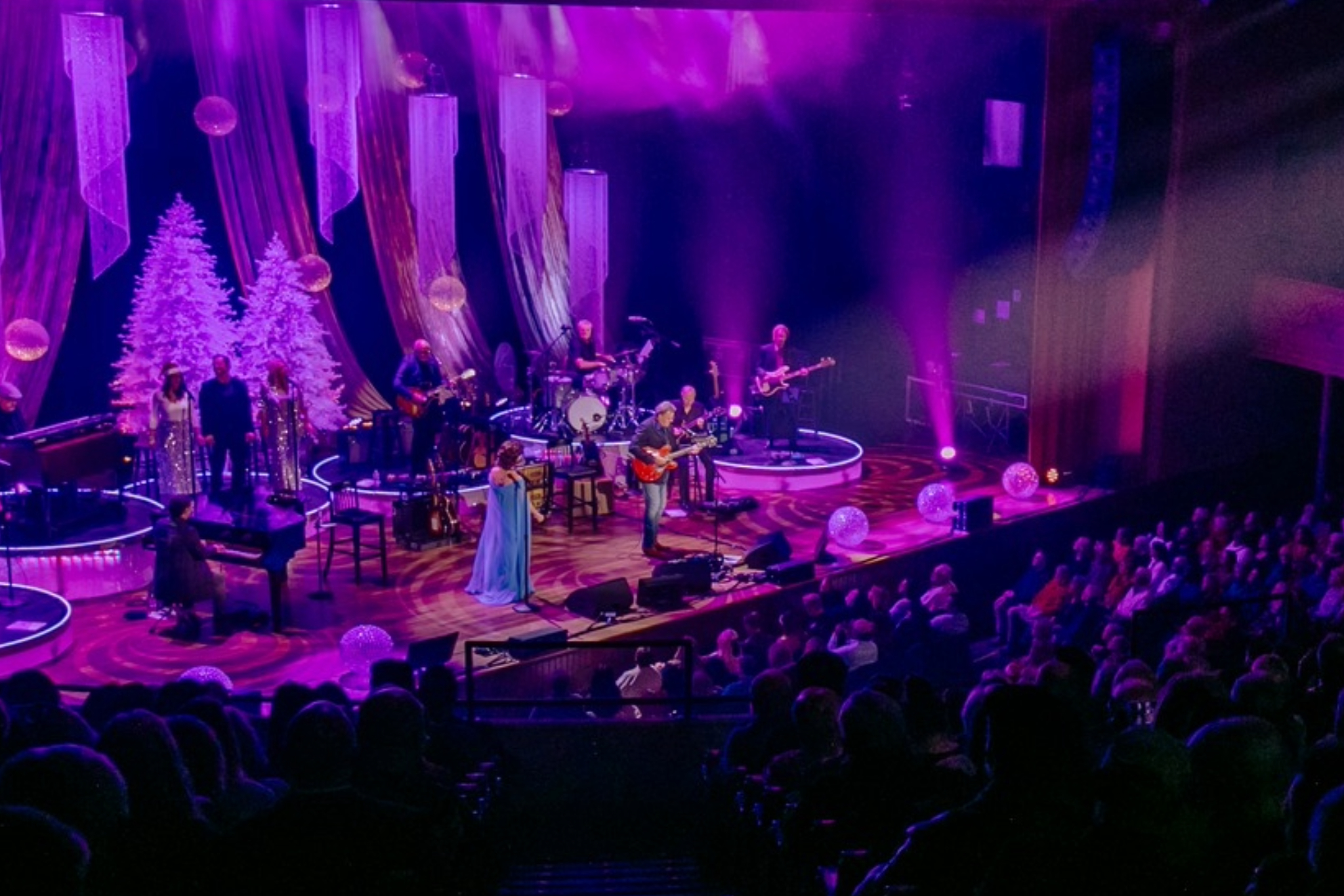 Christmas at the Ryman Vince Gill and Amy Grant