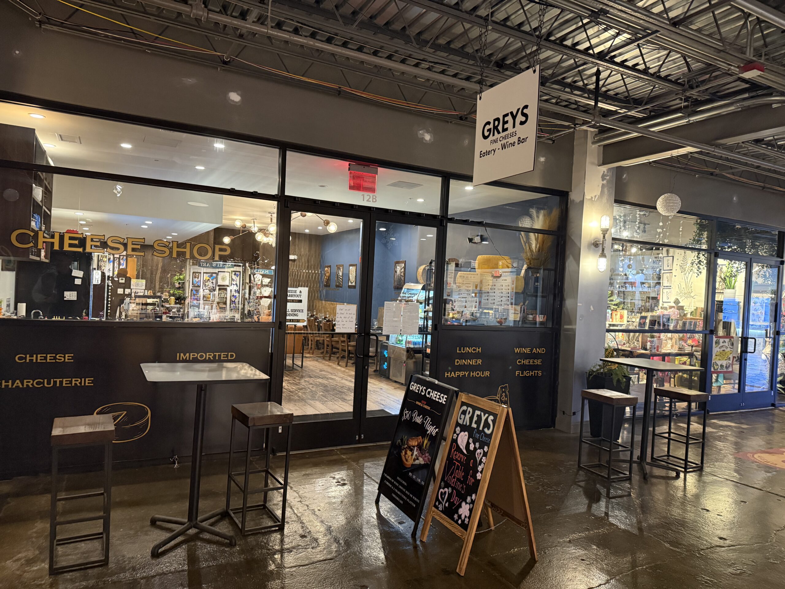 GREYS Fine Cheeses Downtown Franklin_Eatery & Wine Bar 2