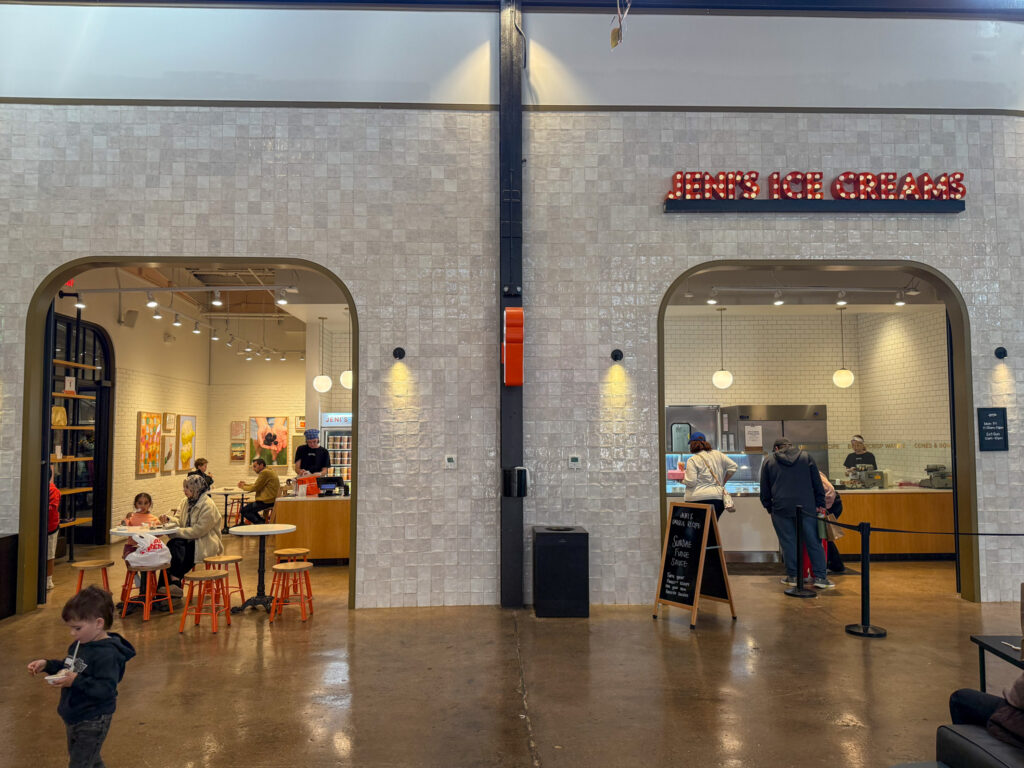 Jeni's Ice Creams in Franklin TN at The Factory.