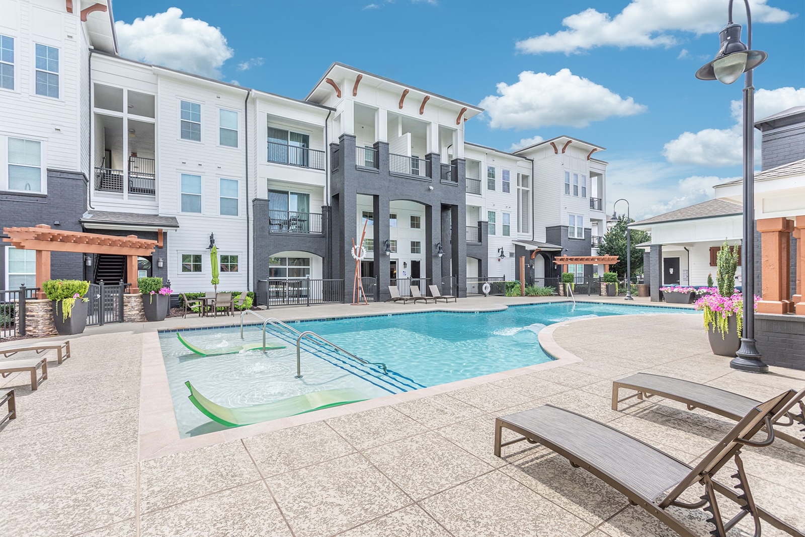 The Everly at Historic Franklin Apartments.