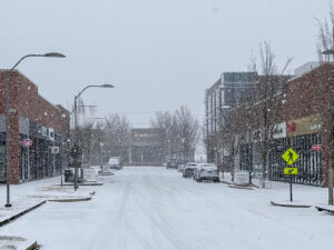 Winter Snow Storm Weather Brentwood, Franklin, TN Williamson County_Stores Open.