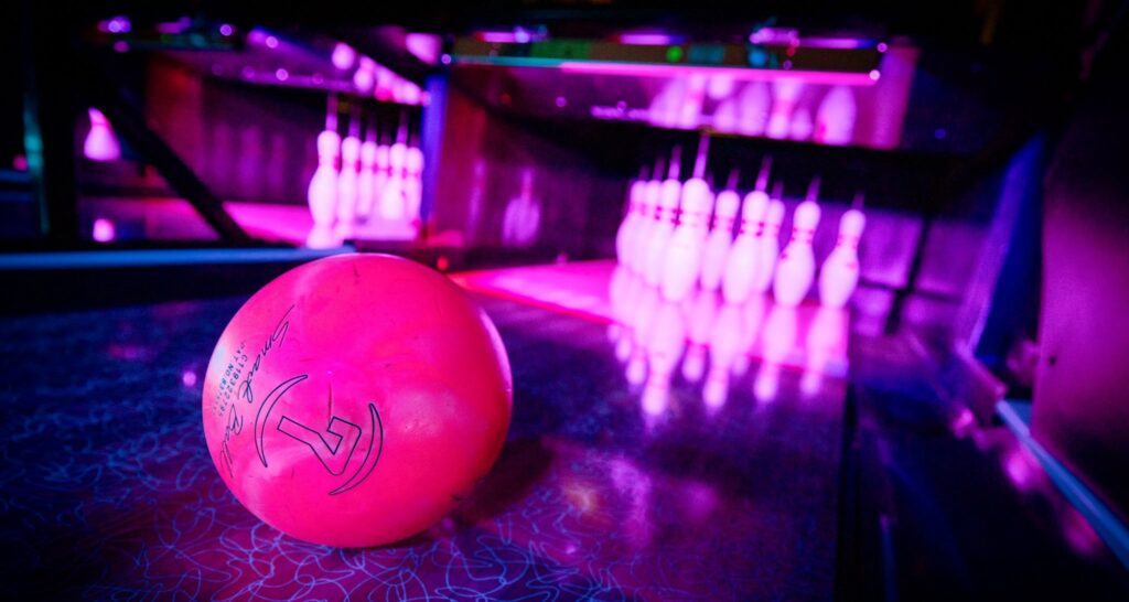 Kings Shoot Your Shot Social in Franklin, TN for Valentine's Day.