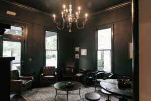 Mission Cigar & Social in Franklin, TN, interior.