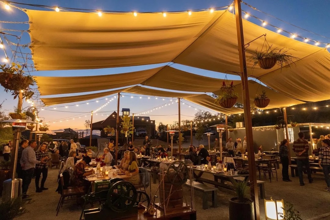 The Rambling at Southall Farm & Inn Franklin, TN_Music events.