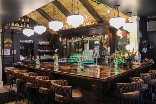 Black Dog Pub Music Lounge in Franklin, TN, bar area and seating with beer on tap