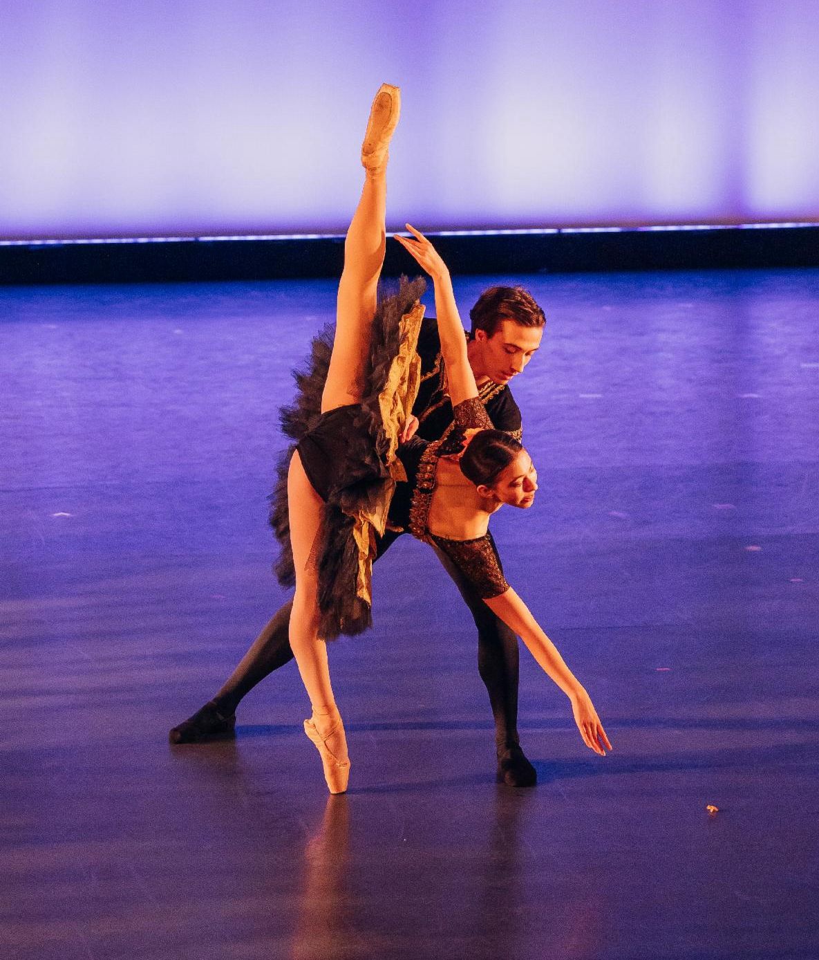 The Factory at Franklin Presents an Evening With Nashville Ballet 2 This June - Nashville Ballet Company Apprentices Graham E Barnes and Summer Brown Photo Credit Lydia McRae Photography.