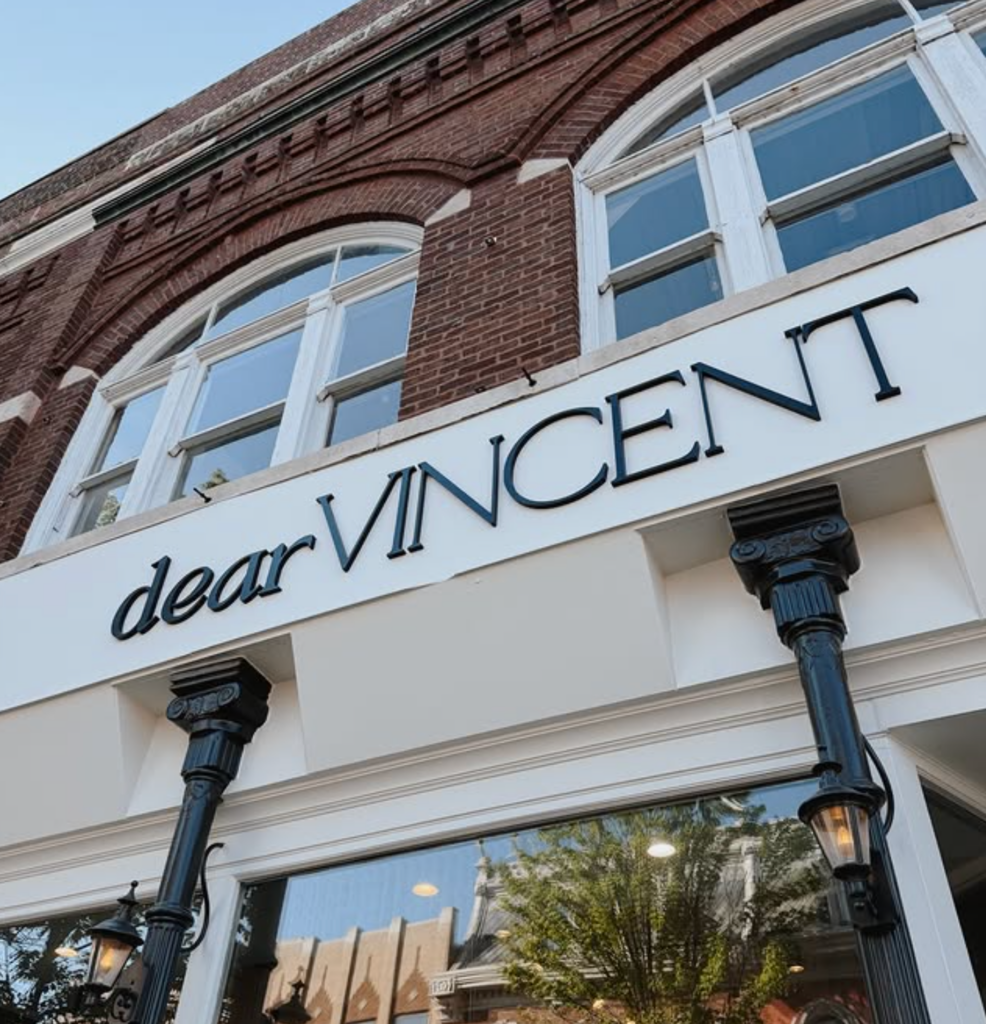 Exterior storefront of dear Vincent boutique on Main Street in downtown Franklin Tennessee