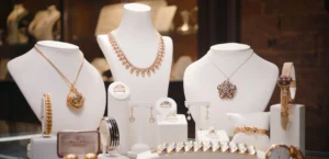 Walton’s Jewelry in downtown Franklin, TN, 1st place Sizzle Award Winner Best Fine Jewelry - FranklinIs. Find diamonds, engagement rings and more at this jewelry store.