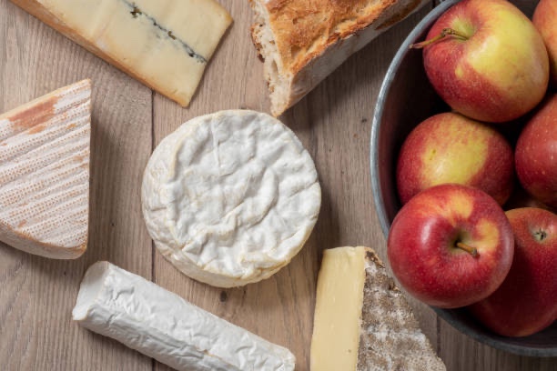 Apple & Cheese Pairing at Morning Glory Orchard in Nolensville, TN.