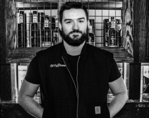 How to Build a Cocktail: An Evening with Thom Smyth at Leiper’s Fork Distillery.