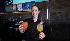 Kings Dining and Entertainment bar drinks cocktails Franklin TN