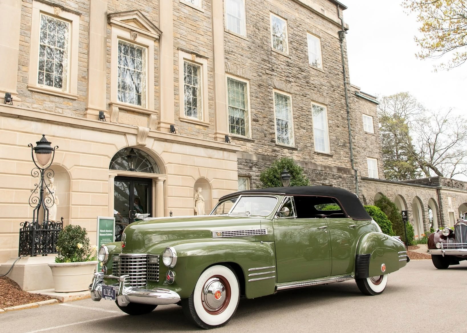 Classic car outside Cheekwood Estate and Gardens for Exposition of Elegance in Nashville TN