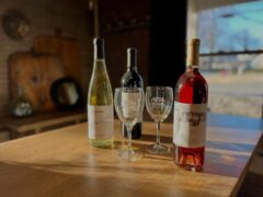 Franklin Tennessee Crown Winery Leipers Fork guests enjoy wine tastings and wine flights in a creekside setting.