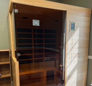 Radical WellSpa in Franklin is a wellness studio that combines infrared sauna sessions with cold plunge therapy and PEMF technology to support relaxation, stress relief, and post-workout recovery.