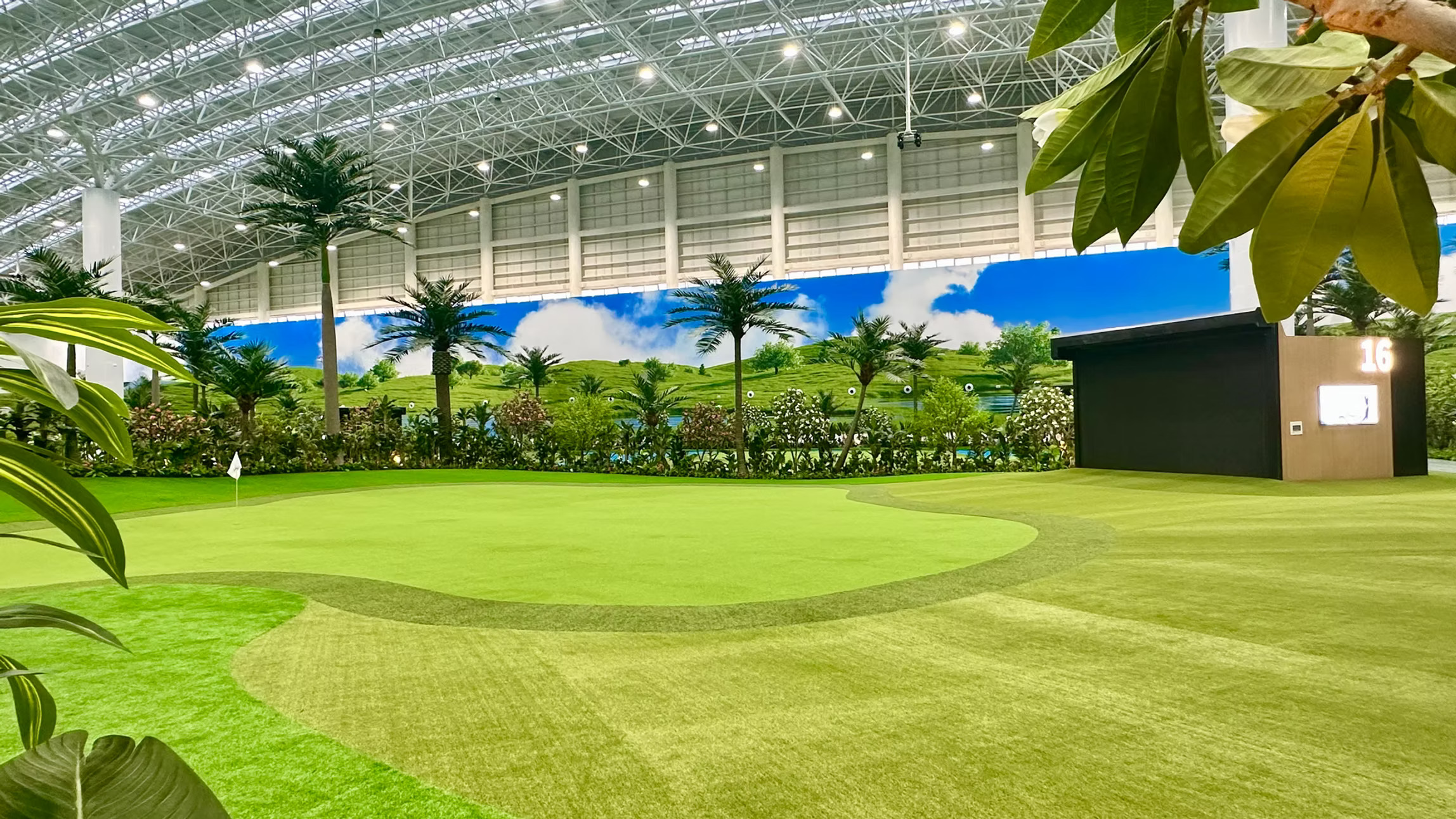 18-hole indoor golf course using Golfzon golf simulator technology at CityGolf USA in Nashville, Tennessee.