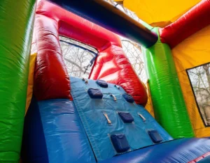 Turn ’em Loose Inflatables bounce house and water slide rentals for parties in Spring Hill, TN