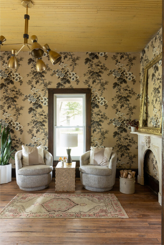 Living room by Holly Thompson Design Franklin, TN.